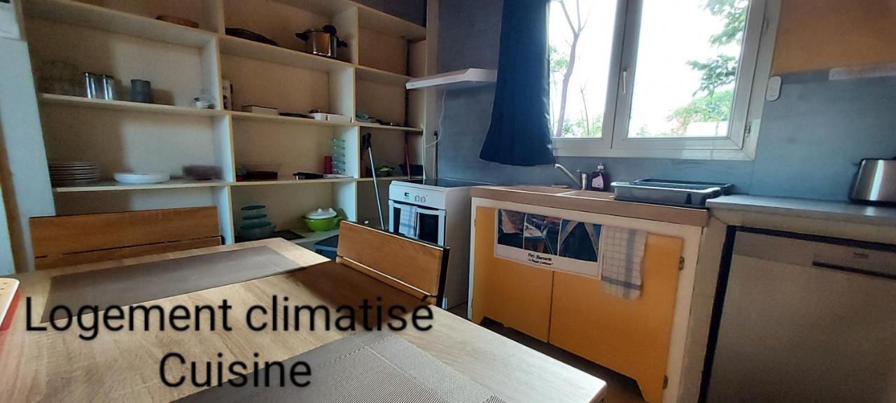 Le Barcares Logement Climatise Pour 6 Personnes, Draps Et Serviettes Non Fournis Air-Conditioned Accommodation For 6 People, Sheets And Towels Not Provided Alojamiento Con Aire Acondicionado Para 6 Personas, Sabanas Y Toallas No Incluidas المظهر الخارجي الصورة