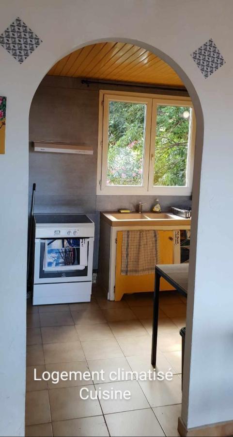 Le Barcares Logement Climatise Pour 6 Personnes, Draps Et Serviettes Non Fournis Air-Conditioned Accommodation For 6 People, Sheets And Towels Not Provided Alojamiento Con Aire Acondicionado Para 6 Personas, Sabanas Y Toallas No Incluidas المظهر الخارجي الصورة