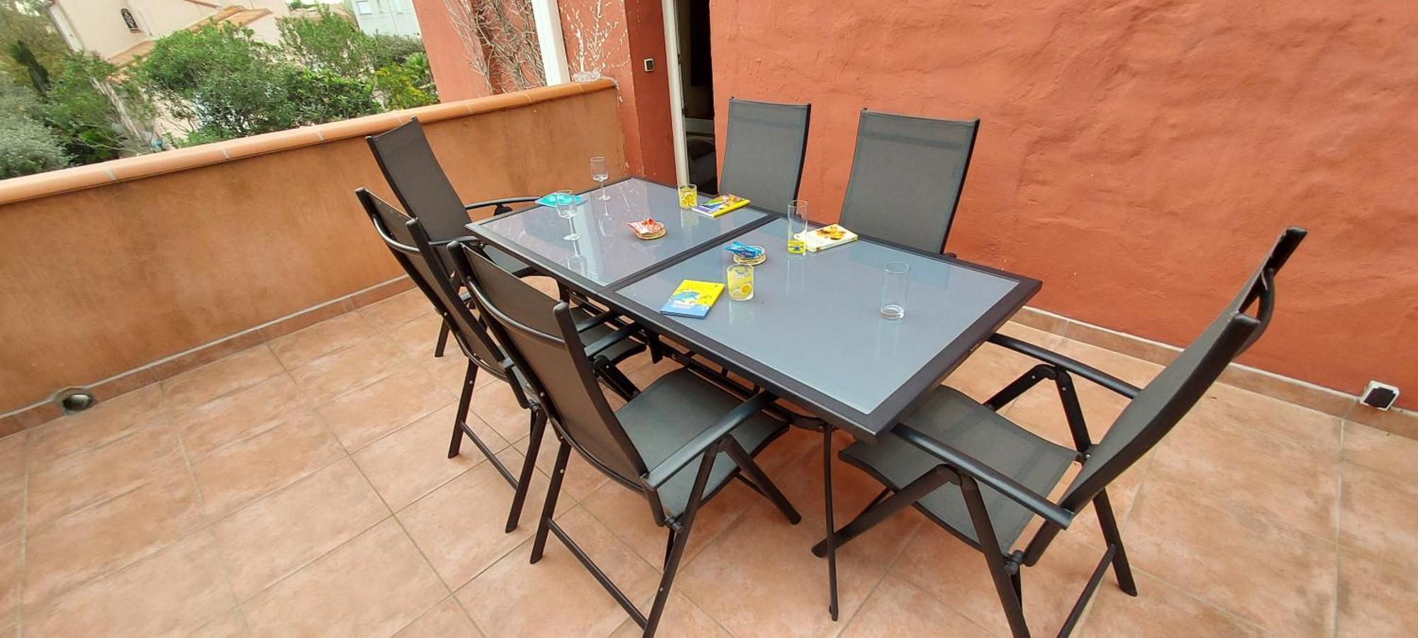 Le Barcares Logement Climatise Pour 6 Personnes, Draps Et Serviettes Non Fournis Air-Conditioned Accommodation For 6 People, Sheets And Towels Not Provided Alojamiento Con Aire Acondicionado Para 6 Personas, Sabanas Y Toallas No Incluidas المظهر الخارجي الصورة